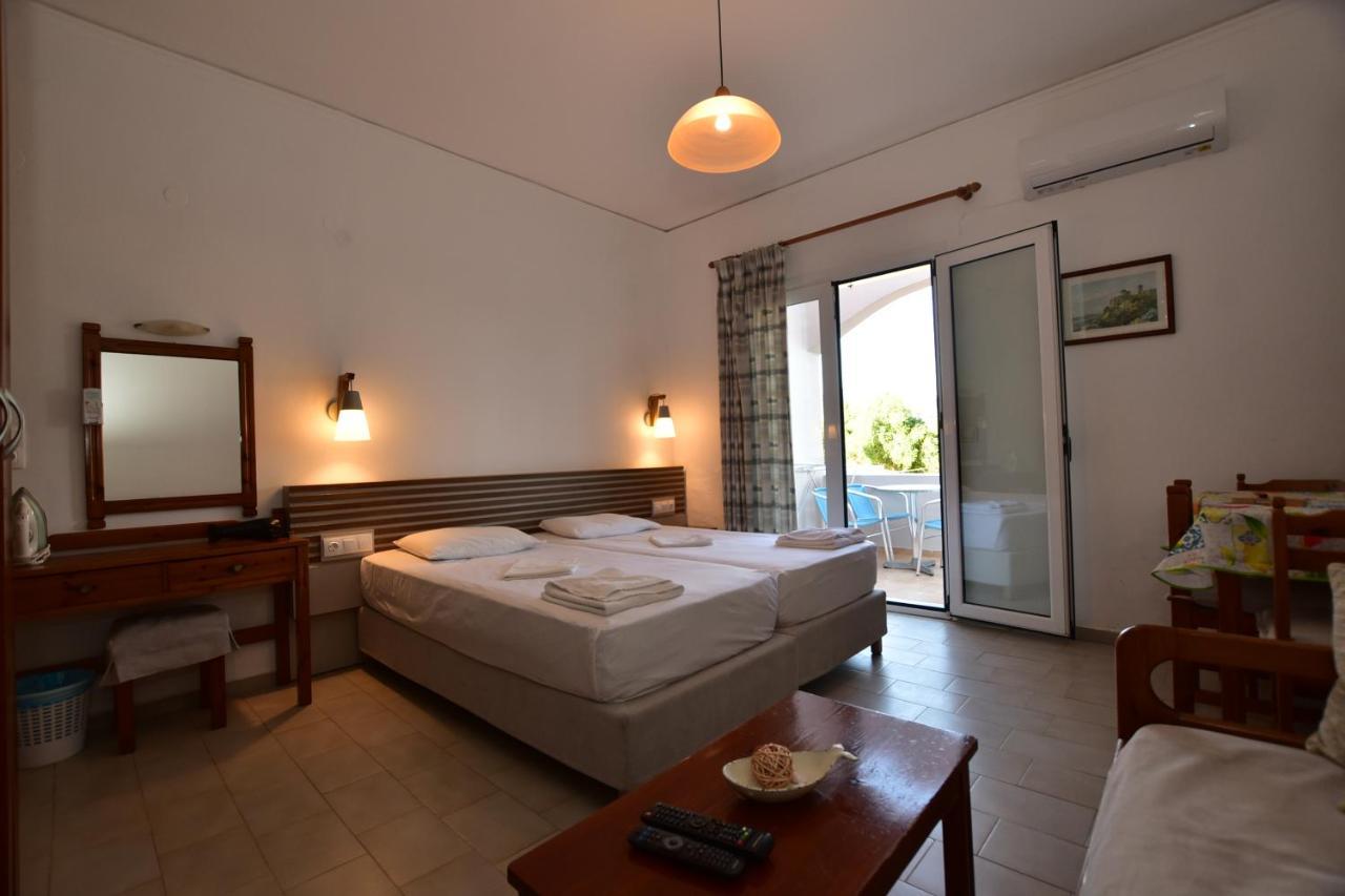 Morpheas Rooms Paleohóra Kültér fotó