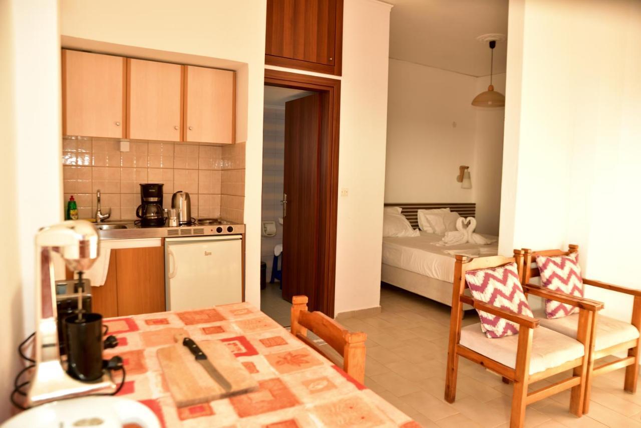 Morpheas Rooms Paleohóra Kültér fotó